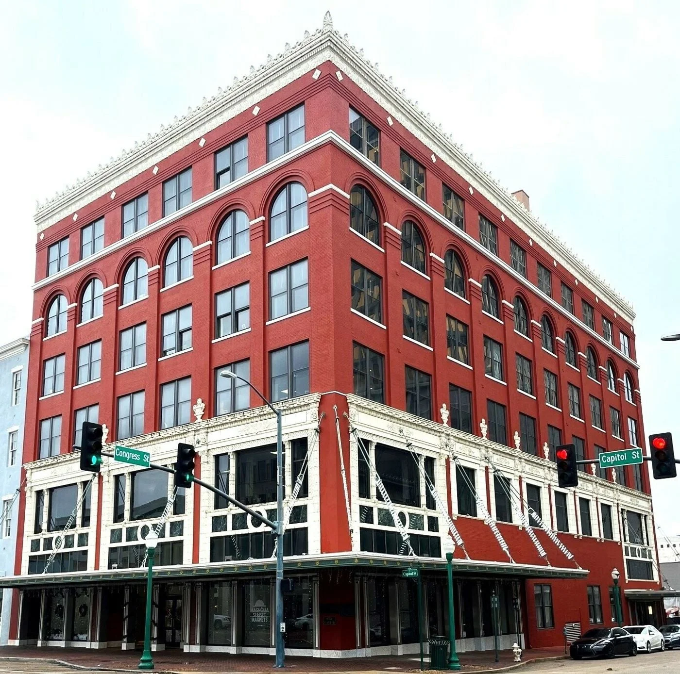 Photo 2 of 401 E Capitol St, Jackson, MS 39201