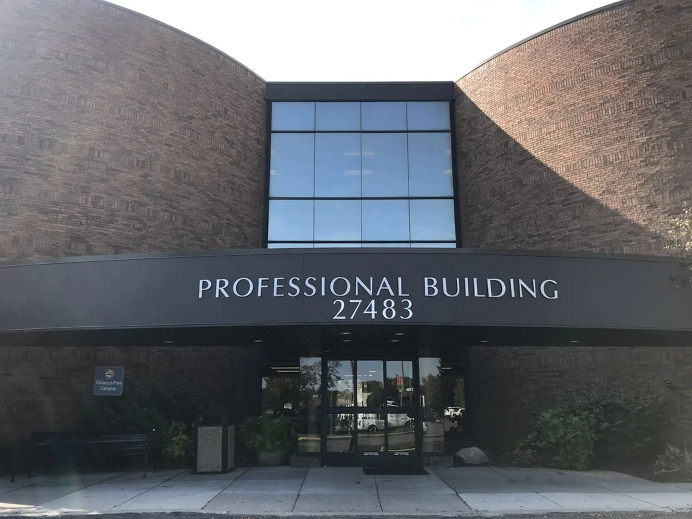 Photo 2 of 27483 Dequindre Rd, Madison Heights, MI 48071