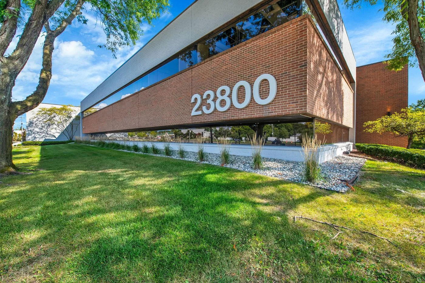 Photo-3 of 23800 Orchard Lake Rd, Farmington Hills, MI 48336
