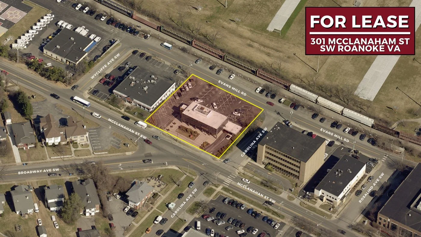 Photo 2 of 301 McClanahan St SW, Roanoke, VA 24014