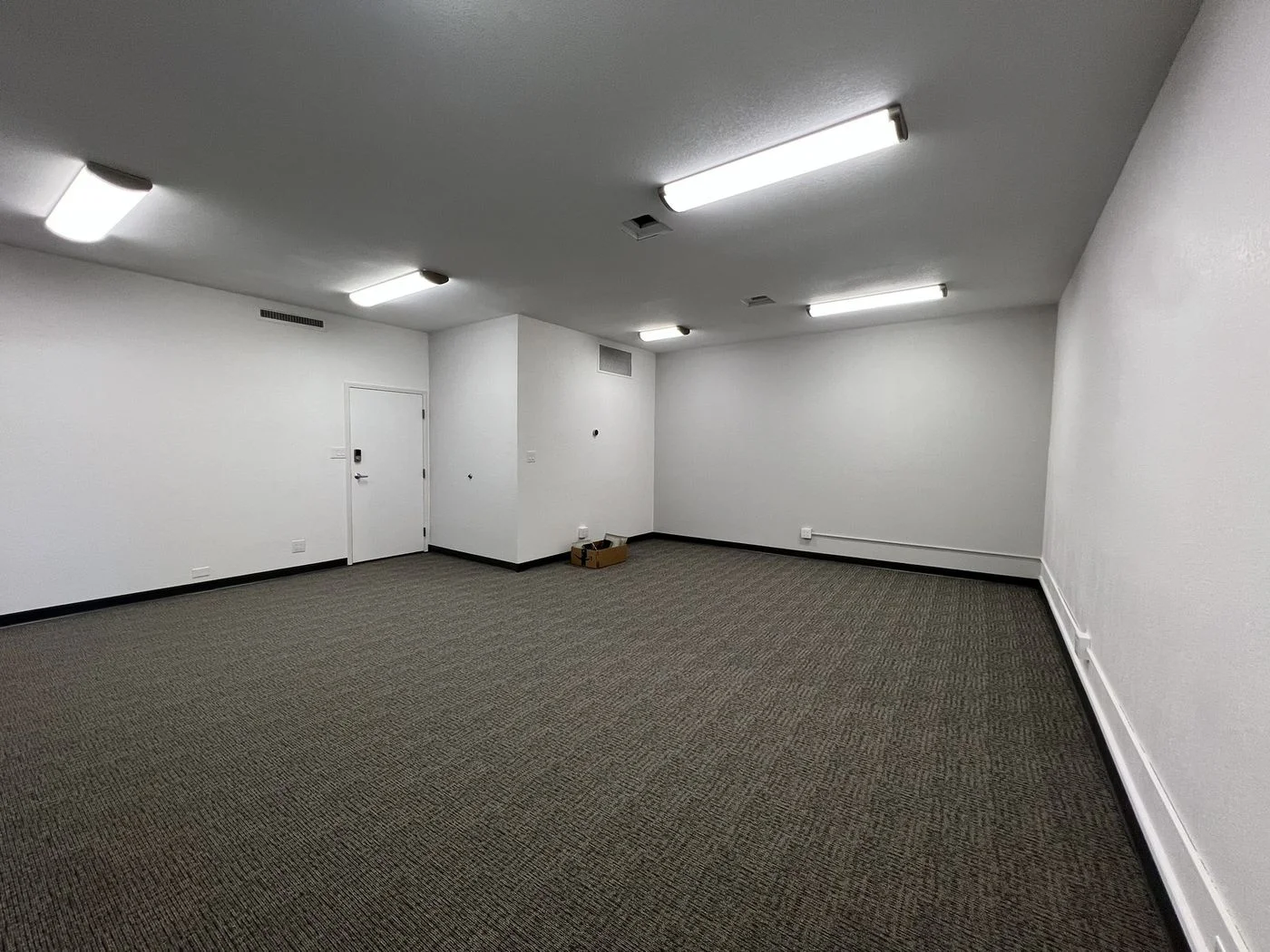 Photo 3 of 707 N Nevada Ave, Colorado Springs, CO 80903