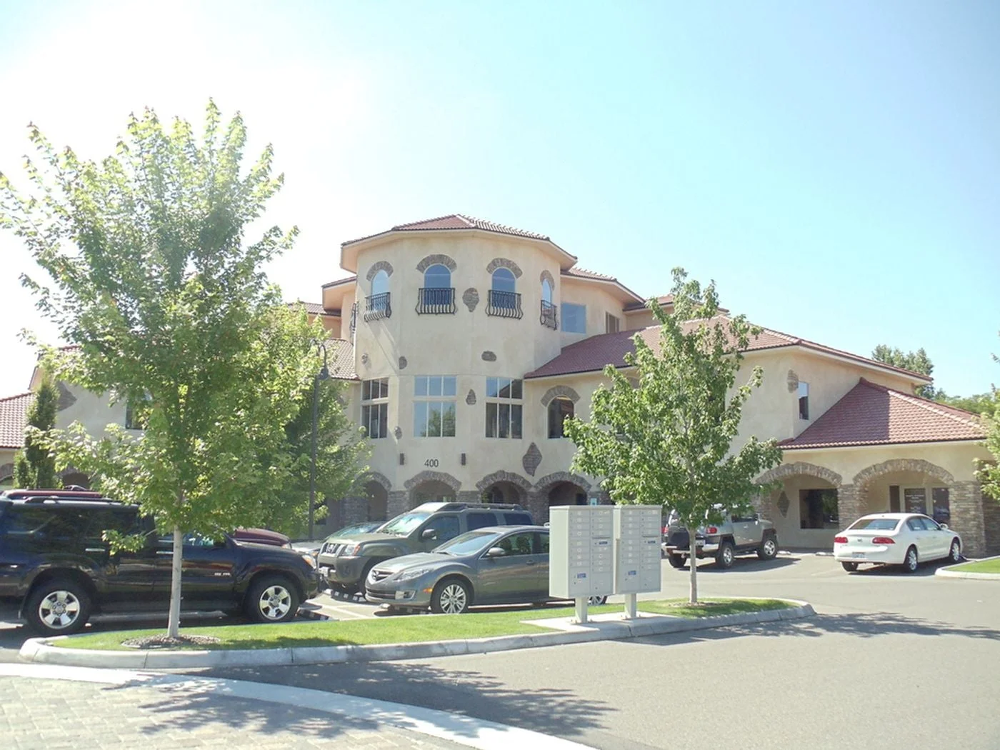 Photo 1 of 404 Bradley Blvd, Richland, WA 99352