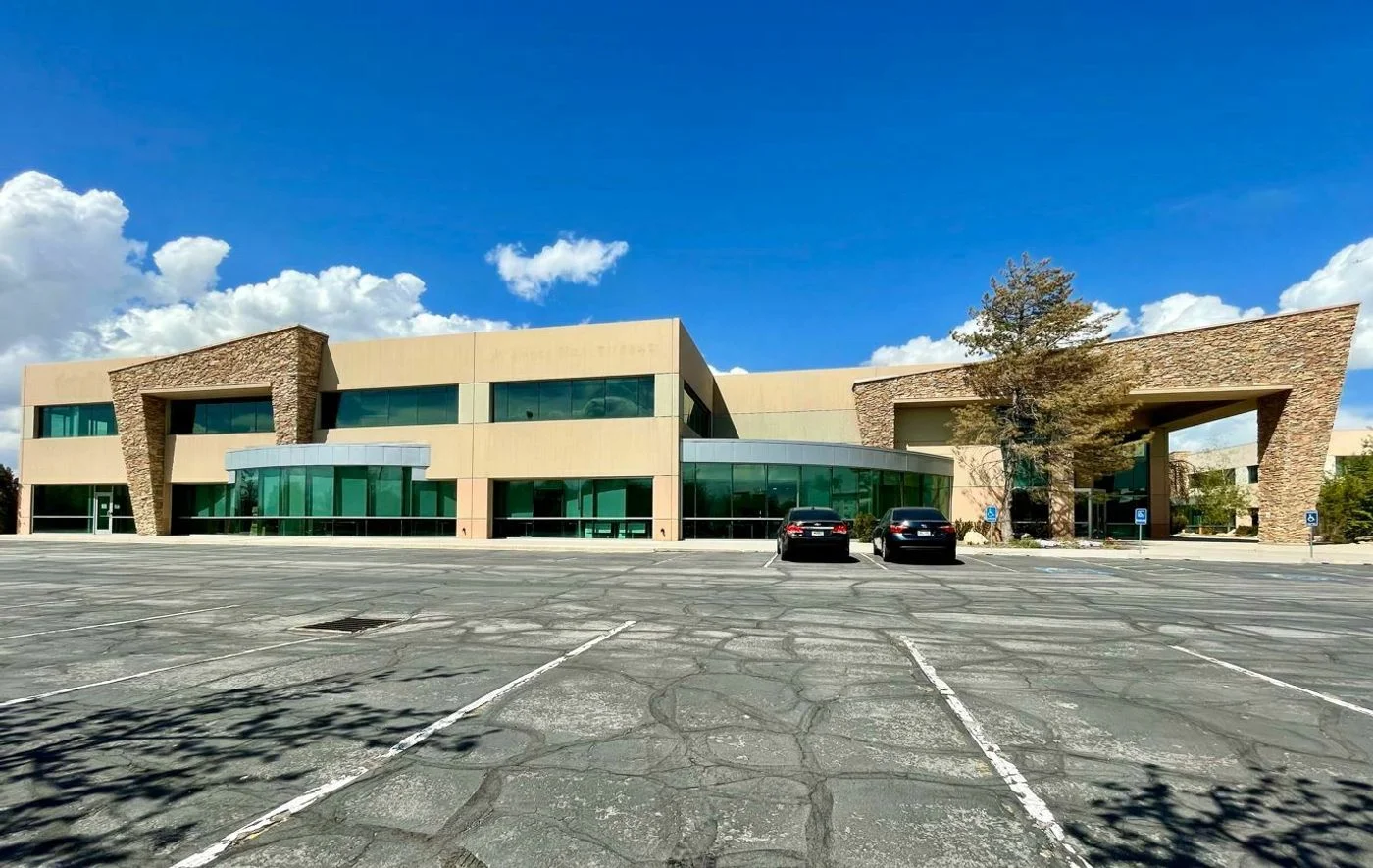 Photo 1 of 215 N Admiral Byrd Rd, Salt Lake City, UT 84116