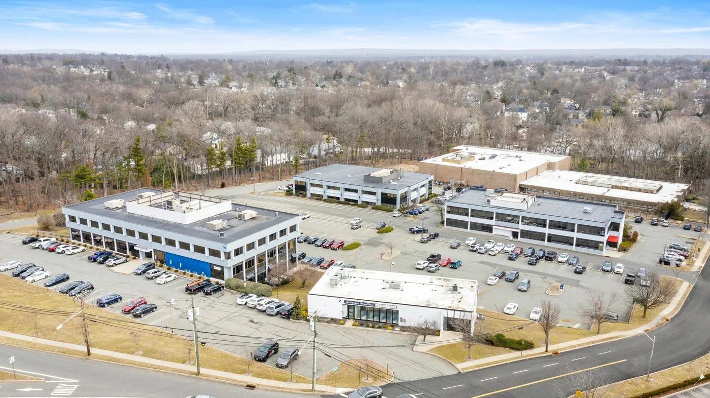 Photo 3 of 10 Forest Ave, Paramus, NJ 07652