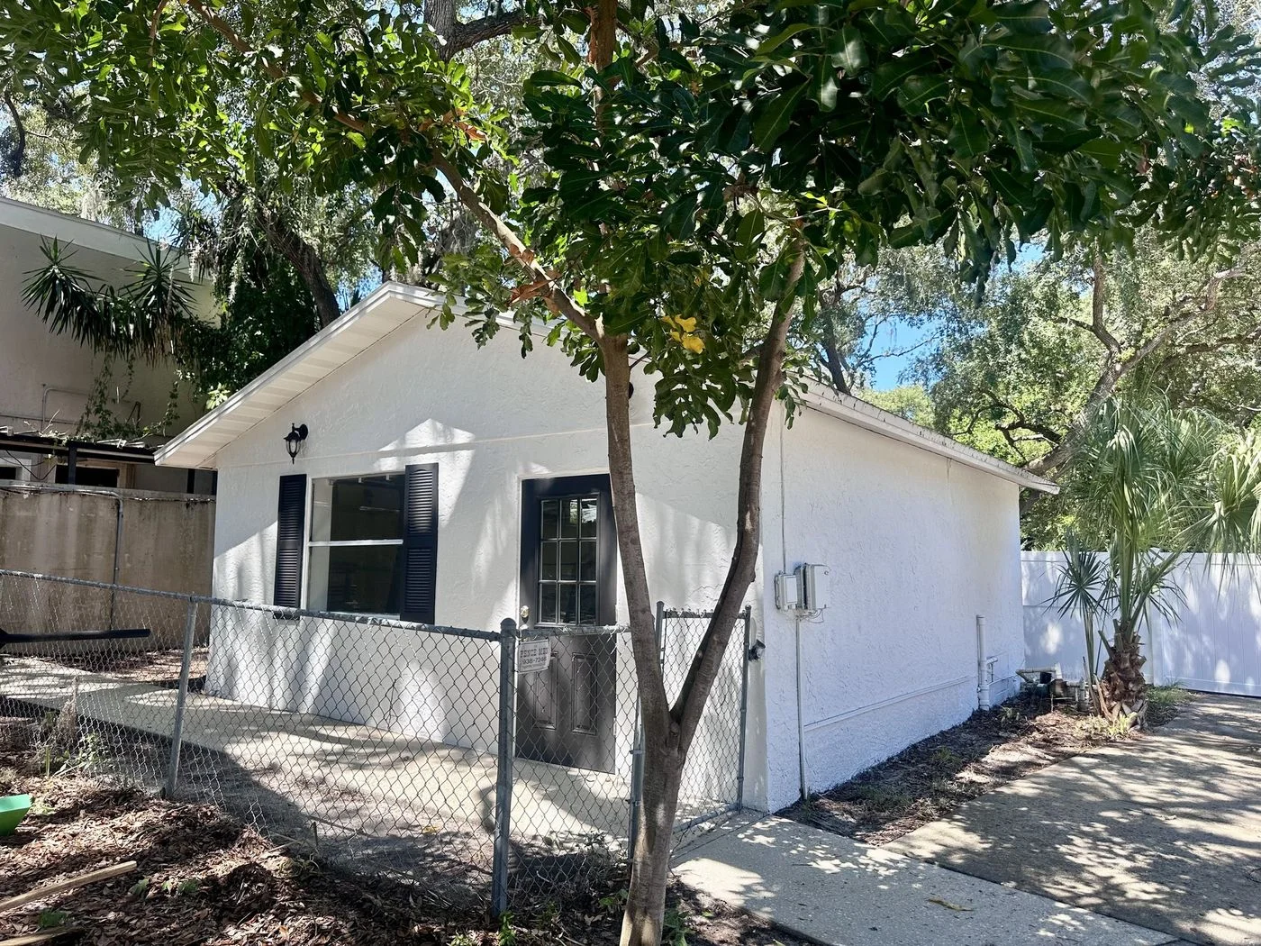 Photo-1 of 1888 S Pinellas Ave, Tarpon Springs, FL 34689