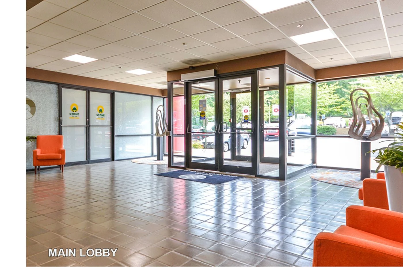 Photo 2 of 900 S Shackleford Rd, Little Rock, AR 72211