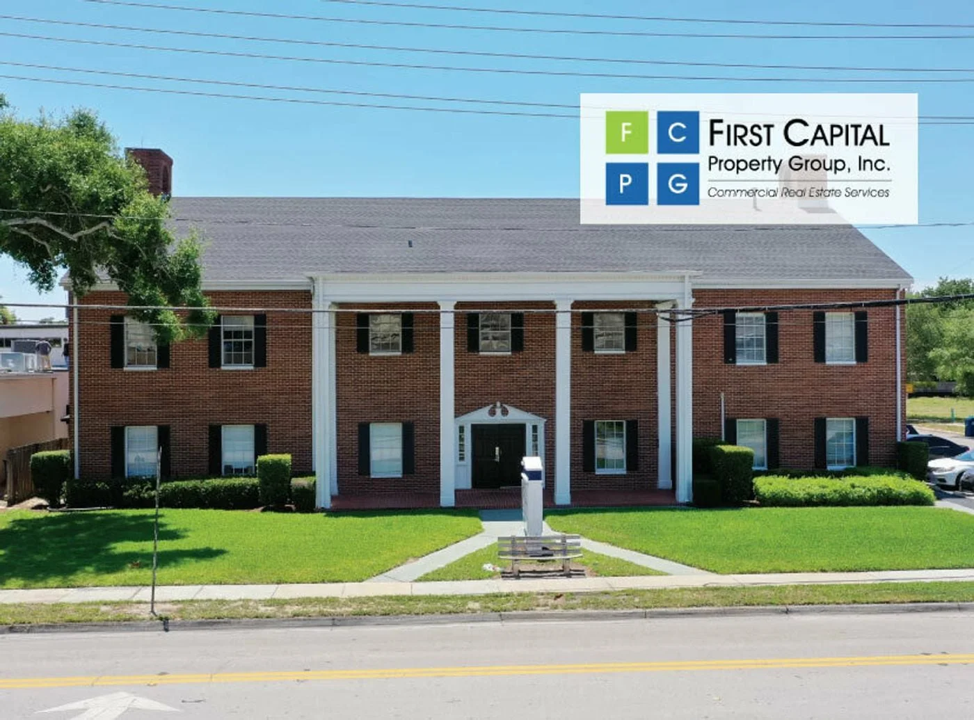 Photo 1 of 255 N Lakemont Ave, Winter Park, FL 32792