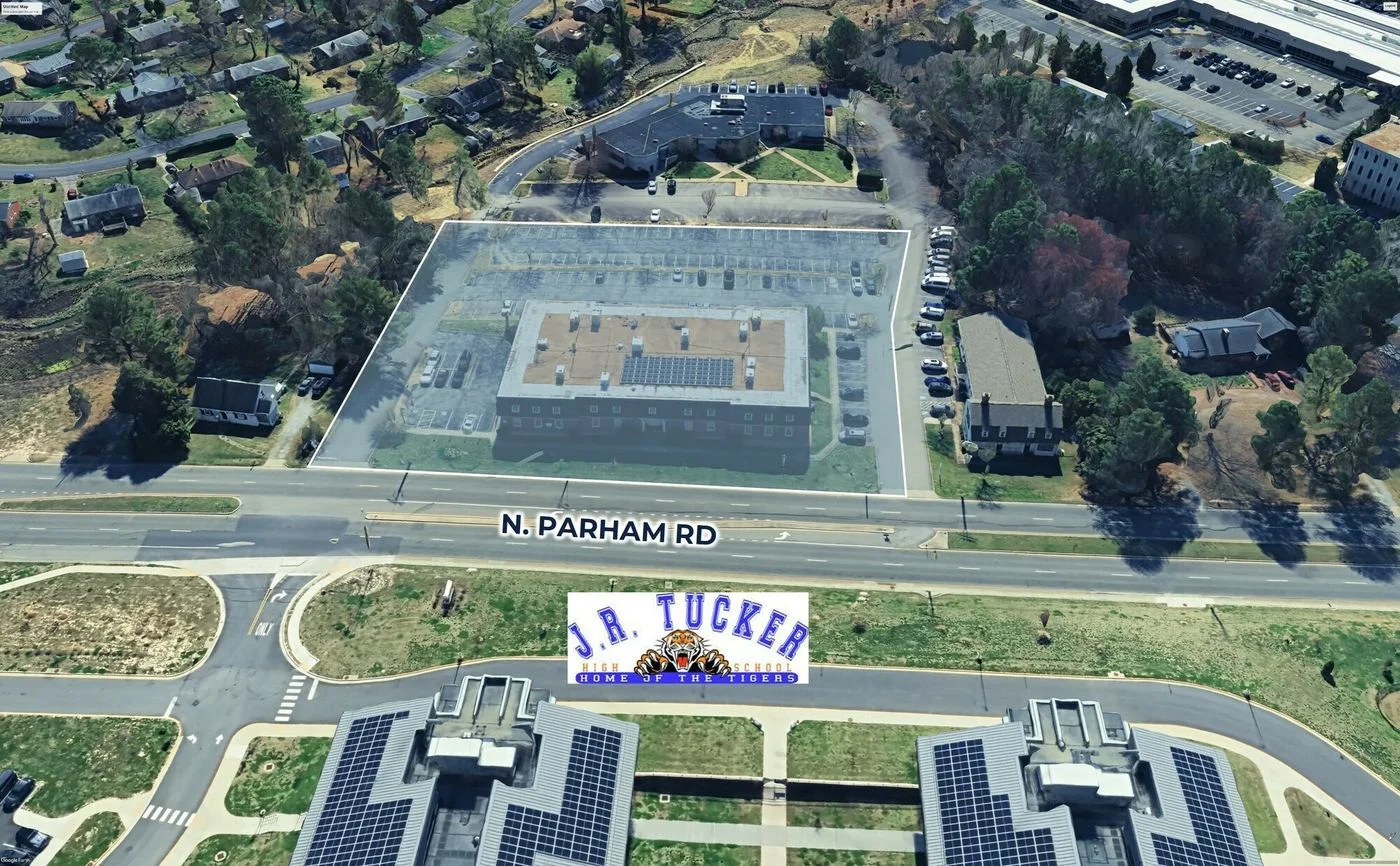 Photo-2 of 2819 N Parham Rd, Richmond, VA 23294