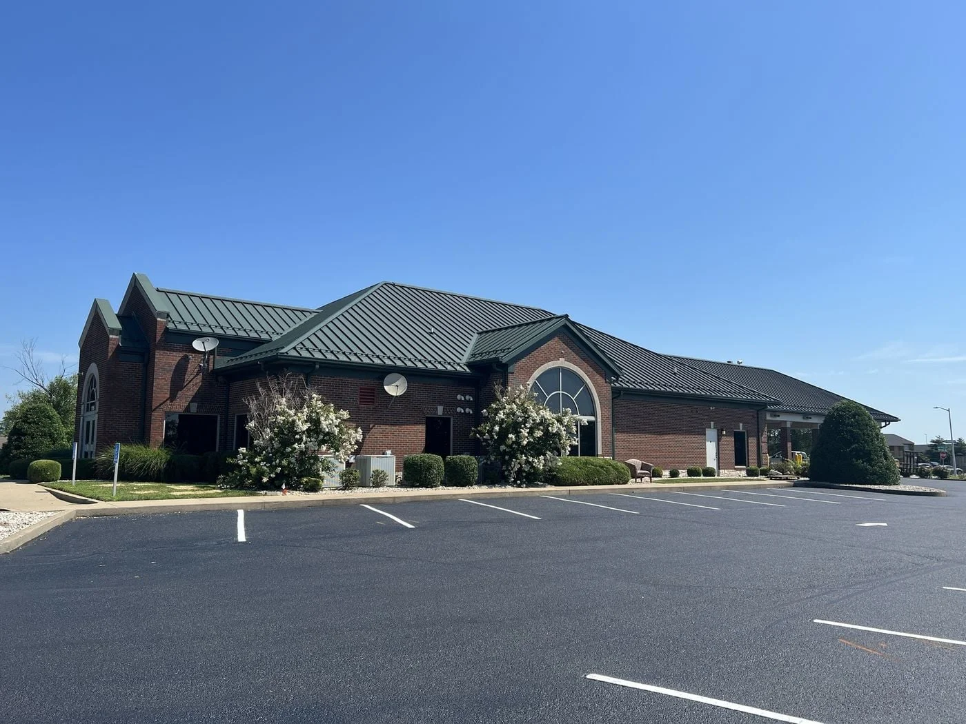 Photo 3 of 1215 Southtown Blvd, Owensboro, KY 42301