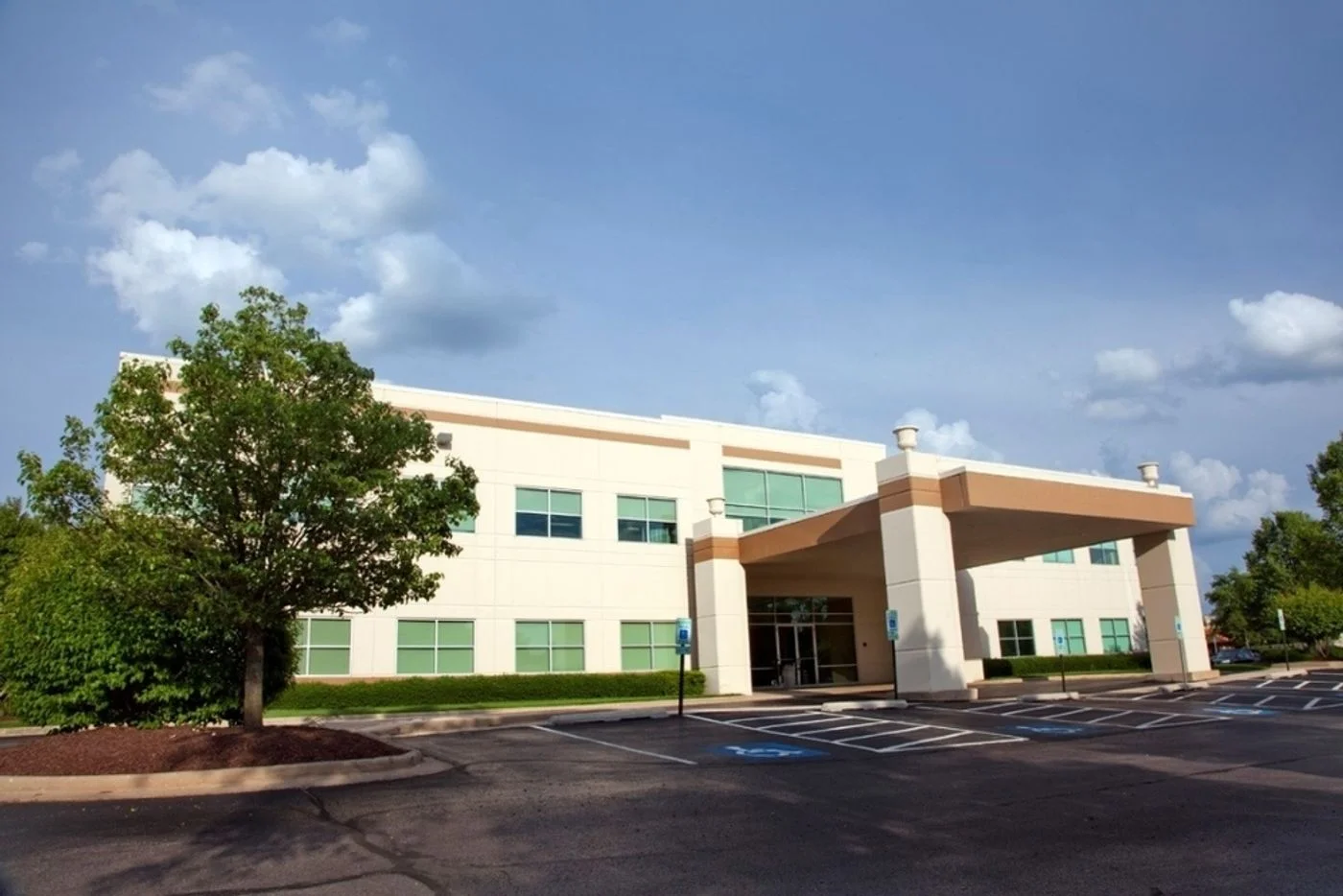 Photo 1 of 7425 Janes Ave, Woodridge, IL 60517