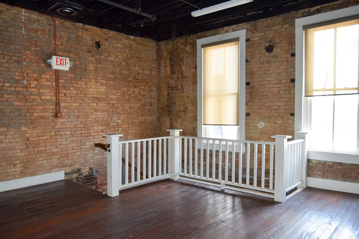 Photo 3 of 1007 E 15th St, Plano, TX 75074