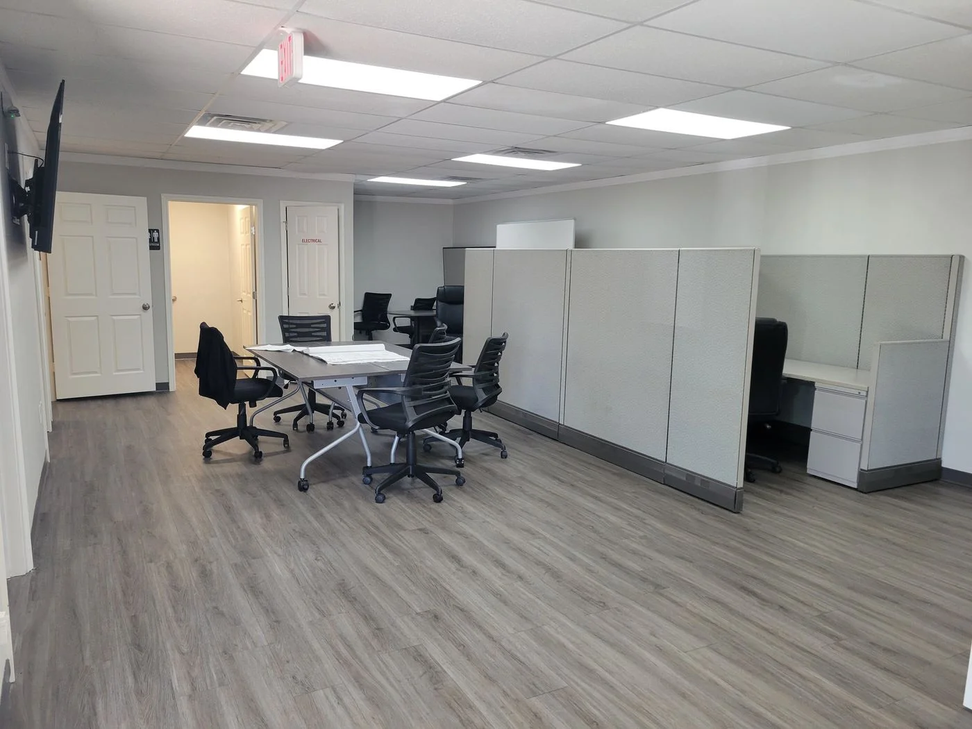 Photo 3 of 1557 E Broad St, Mansfield, TX 76063