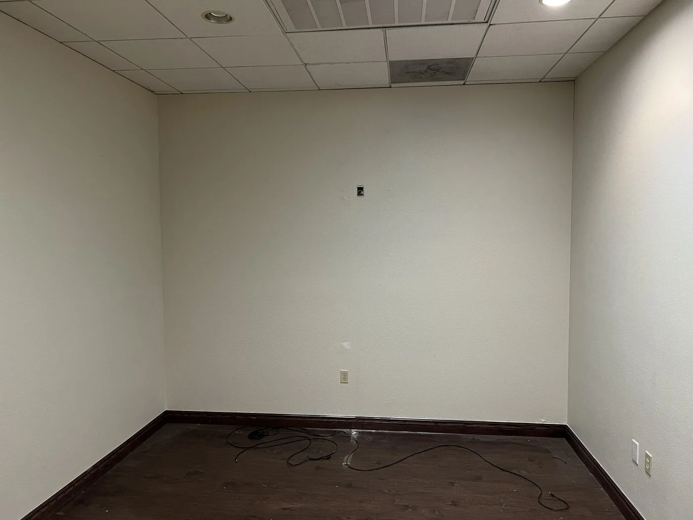 Photo 2 of 5868 S Pecos Rd, Las Vegas, NV 89120