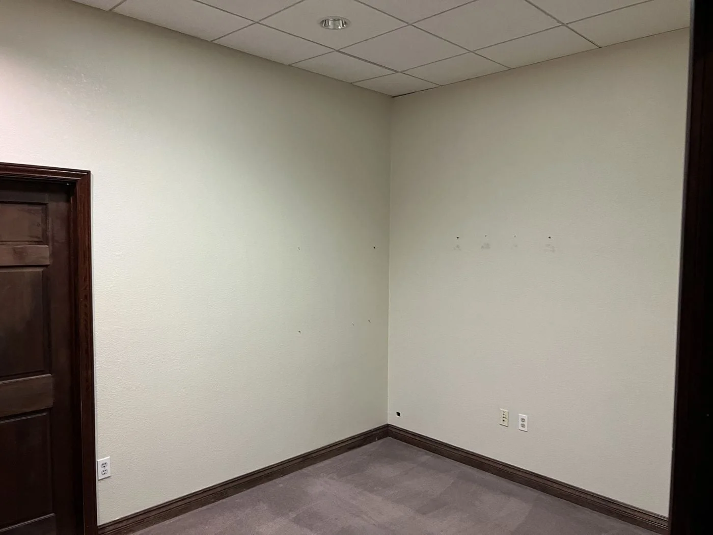 Photo 3 of 5868 S Pecos Rd, Las Vegas, NV 89120