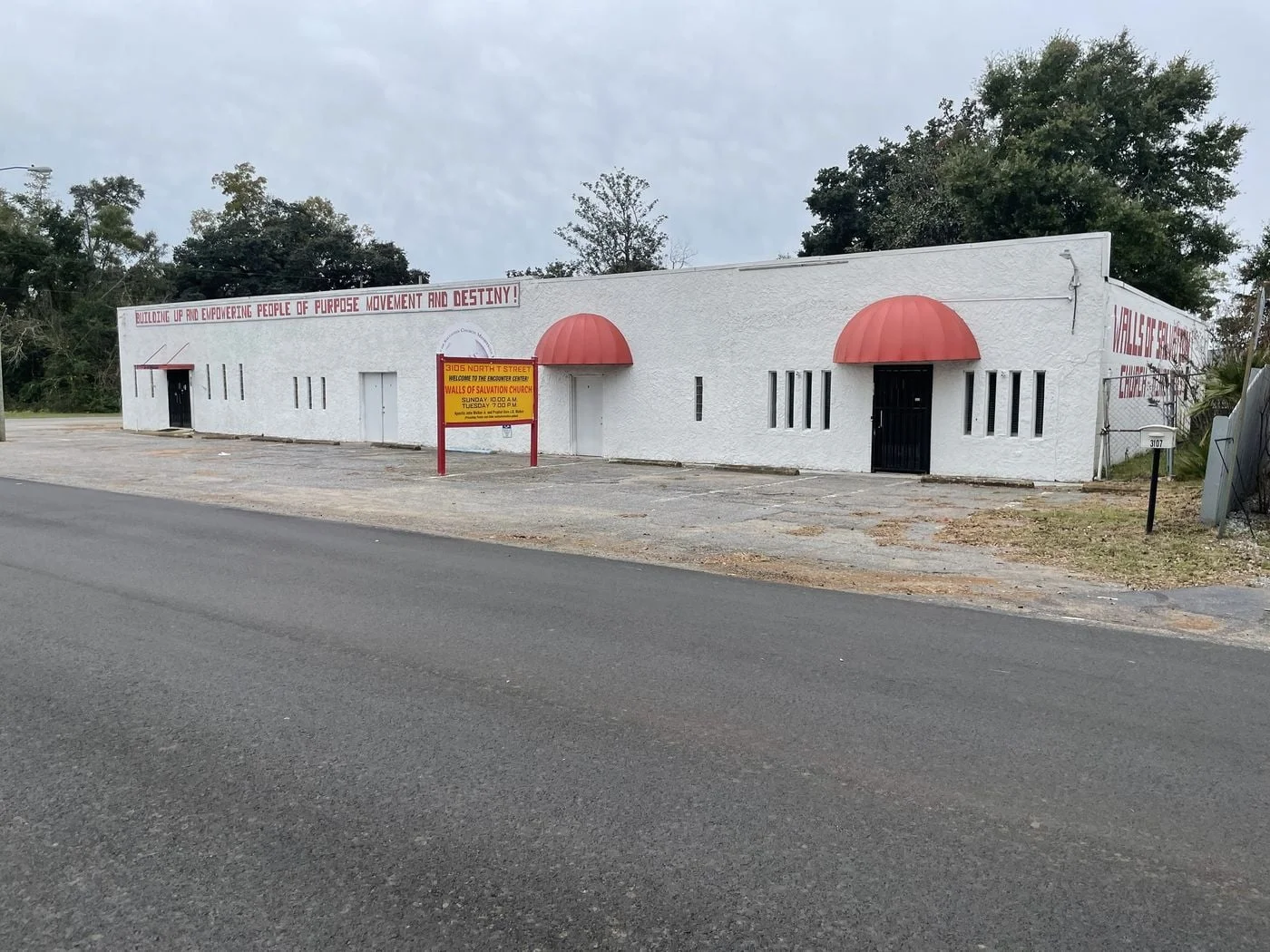 Photo 2 of 3105 North T Street, Suite D, Pensacola, FL 32505