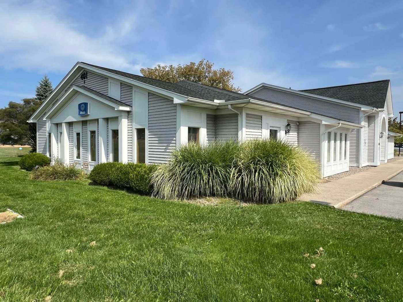 Photo 2 of 401 Penbrooke Dr, Bldg. 2, Penfield, NY 14526