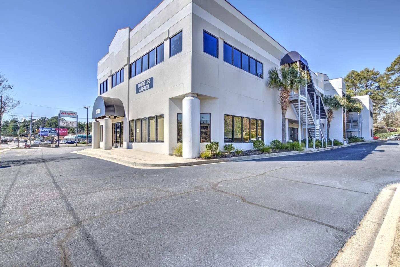 Photo 1 of 3321 Forest Dr, Columbia, SC 29204