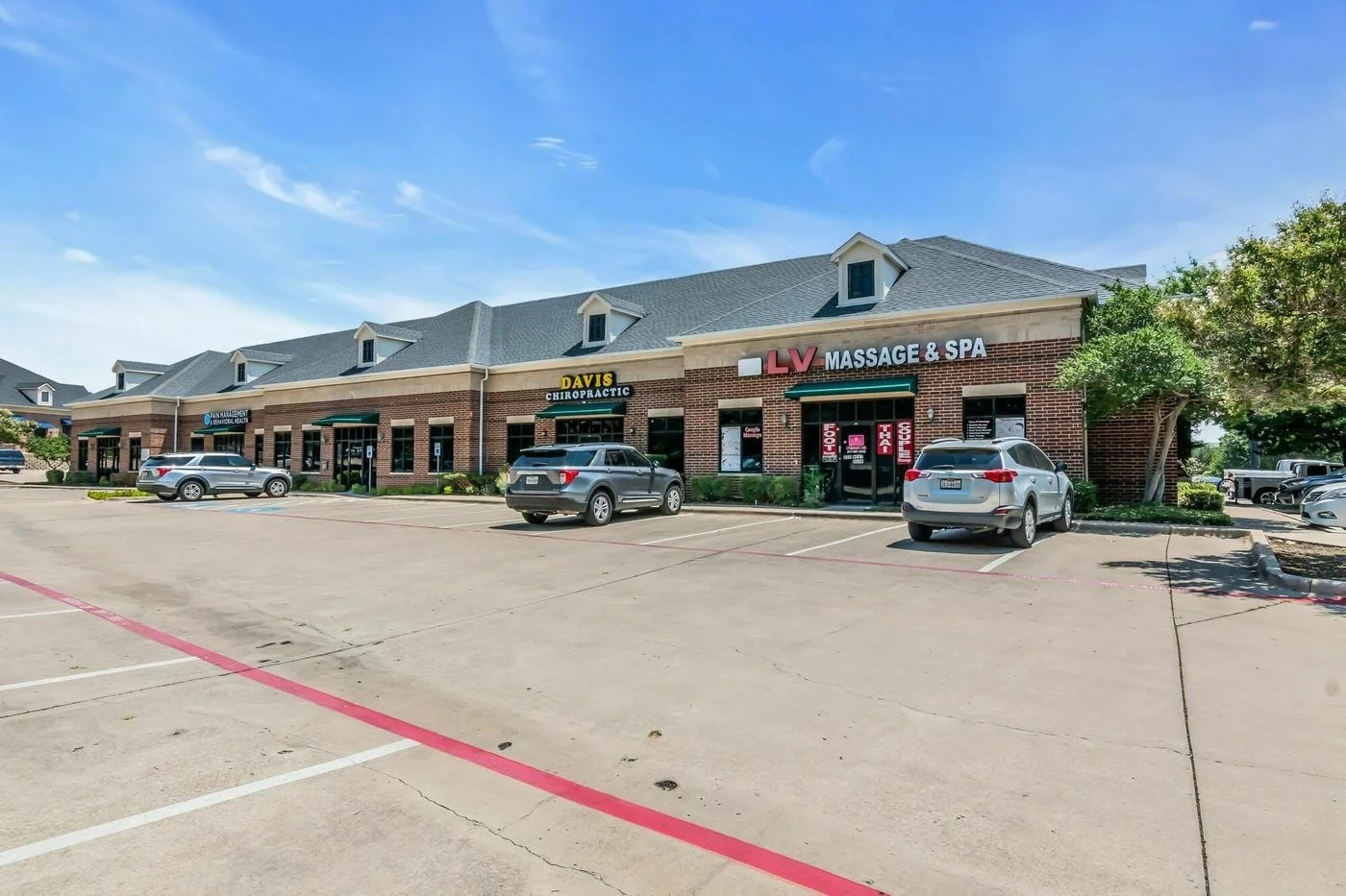 Photo 2 of 3345 Western Center Blvd, Fort Worth, TX 76137