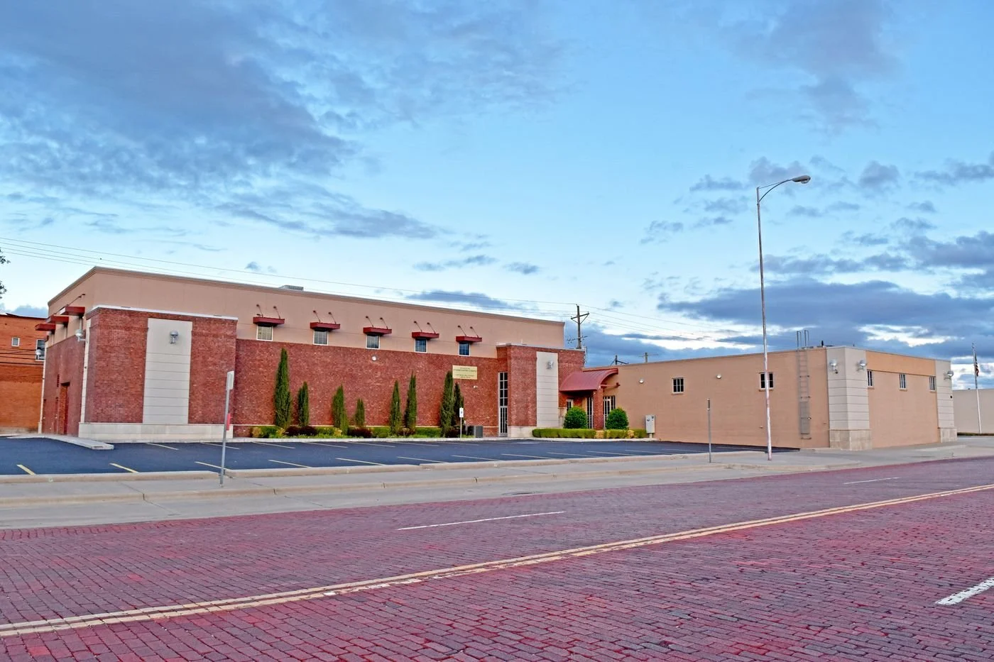 Photo-1 of 1415 Buddy Holly Ave, Lubbock, TX 79401