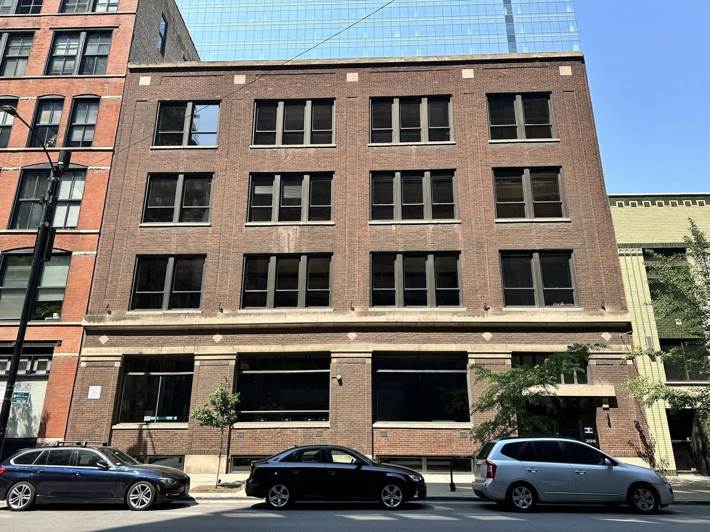 Photo 1 of 208 S Jefferson St, Chicago, IL 60661