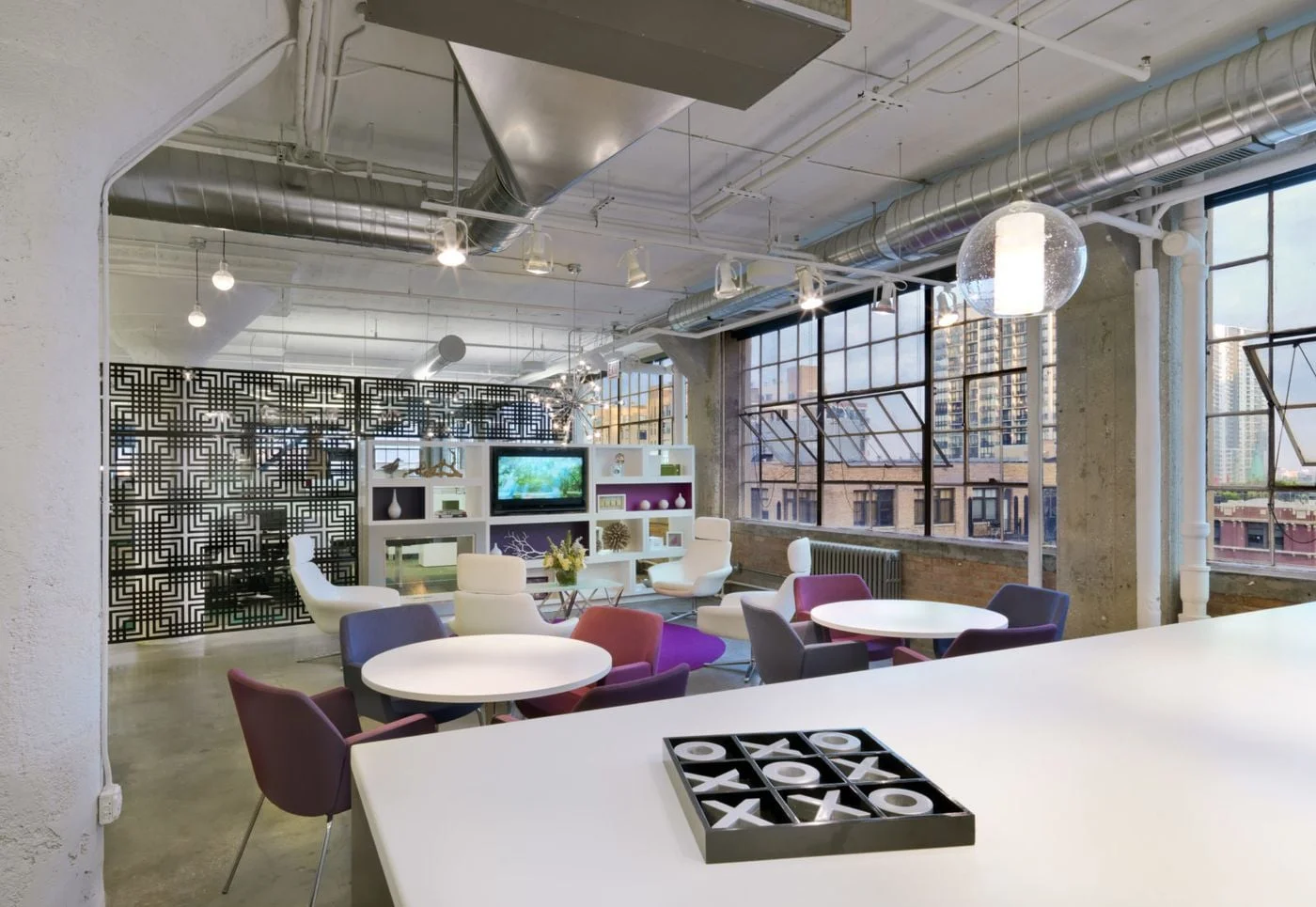 Photo 3 of 328 S Jefferson St, Chicago, IL 60661