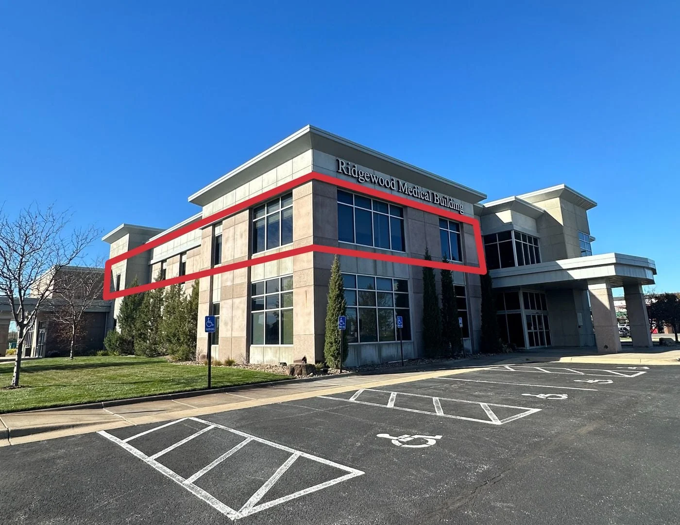 Photo 1 of 4013 N Ridge Rd, Wichita, KS 67205