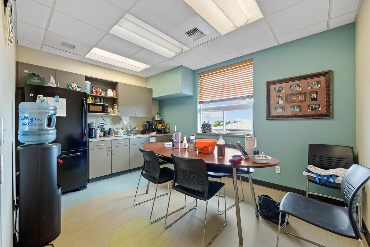 Photo 3 of 9521 Sandifur Pkwy, Pasco, WA 99301