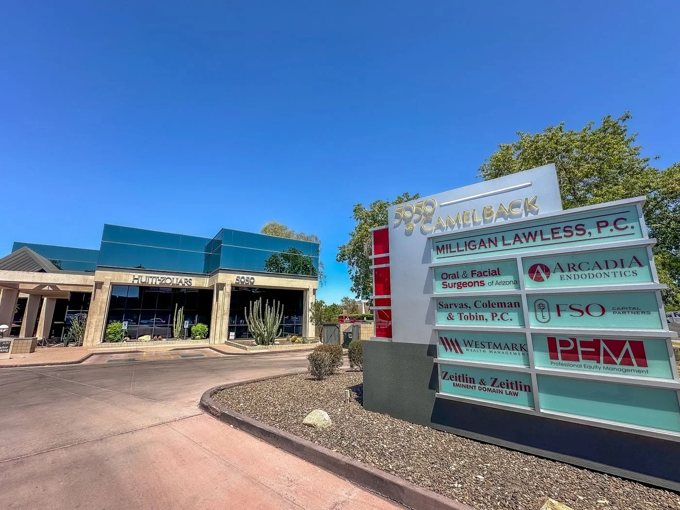 Photo 1 of 5050 N 40th St, Phoenix, AZ 85018