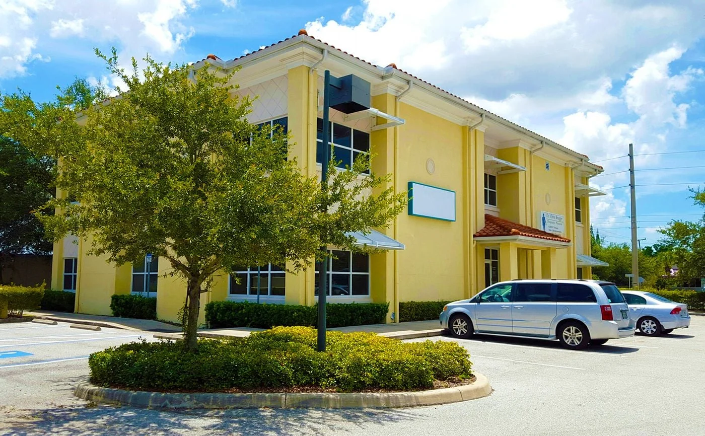 Photo 2 of 4319 20th St W, Bradenton, FL 34205