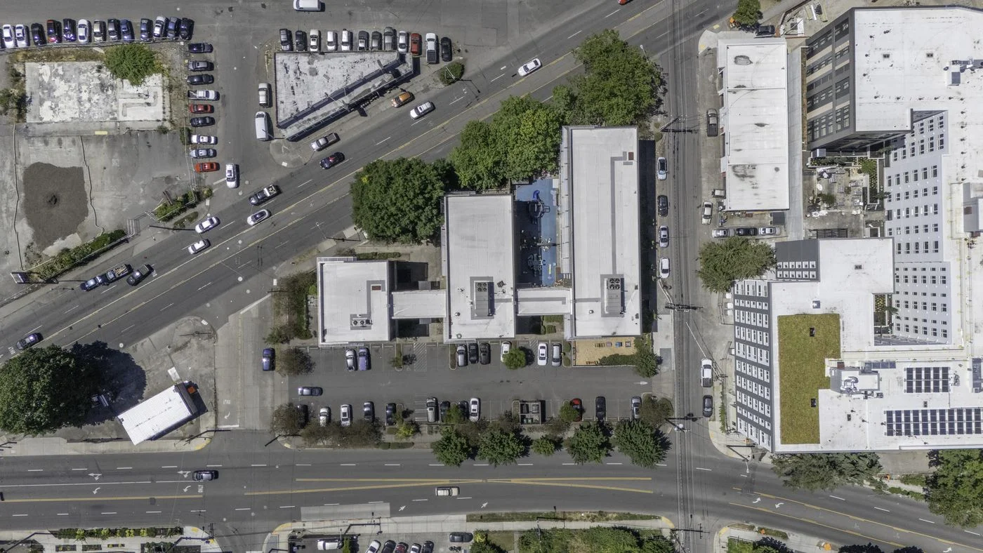 Photo 2 of 1900 Rainier Ave S, Seattle, WA 98144