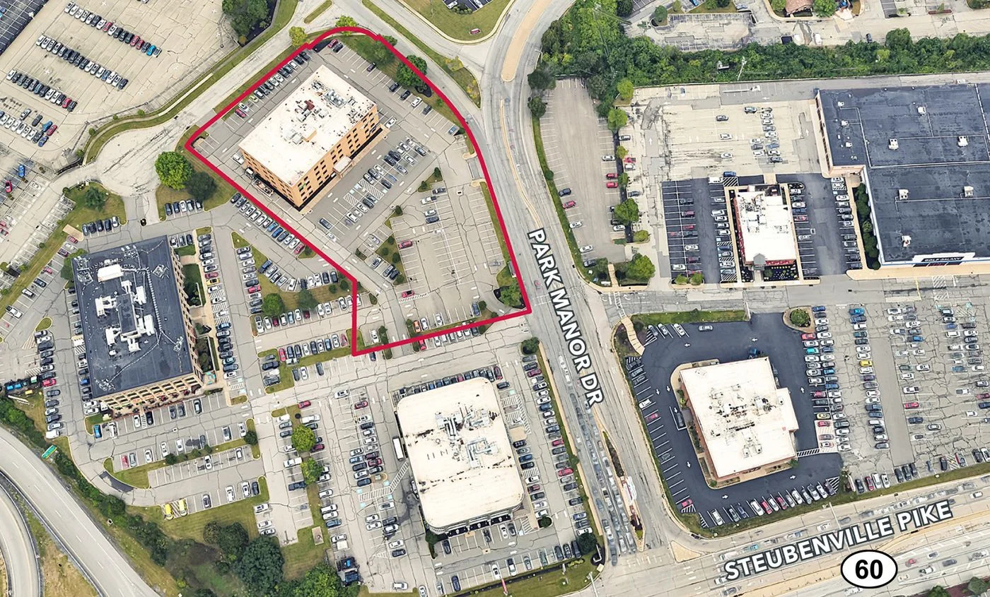 Photo 2 of 3 Robinson Plz, Pittsburgh, PA 15205