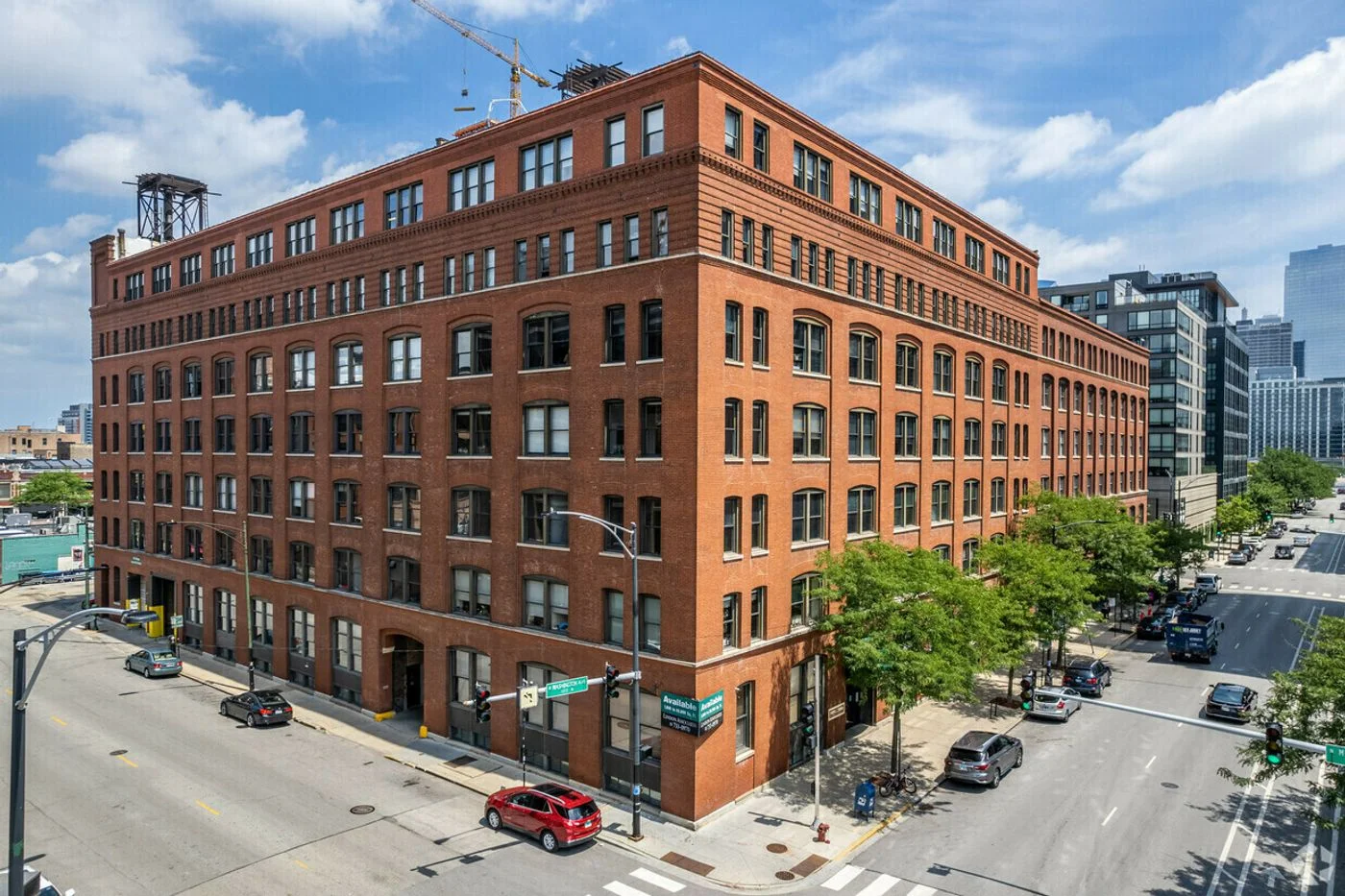 Photo-1 of 954 W Washington Blvd, Chicago, IL 60607