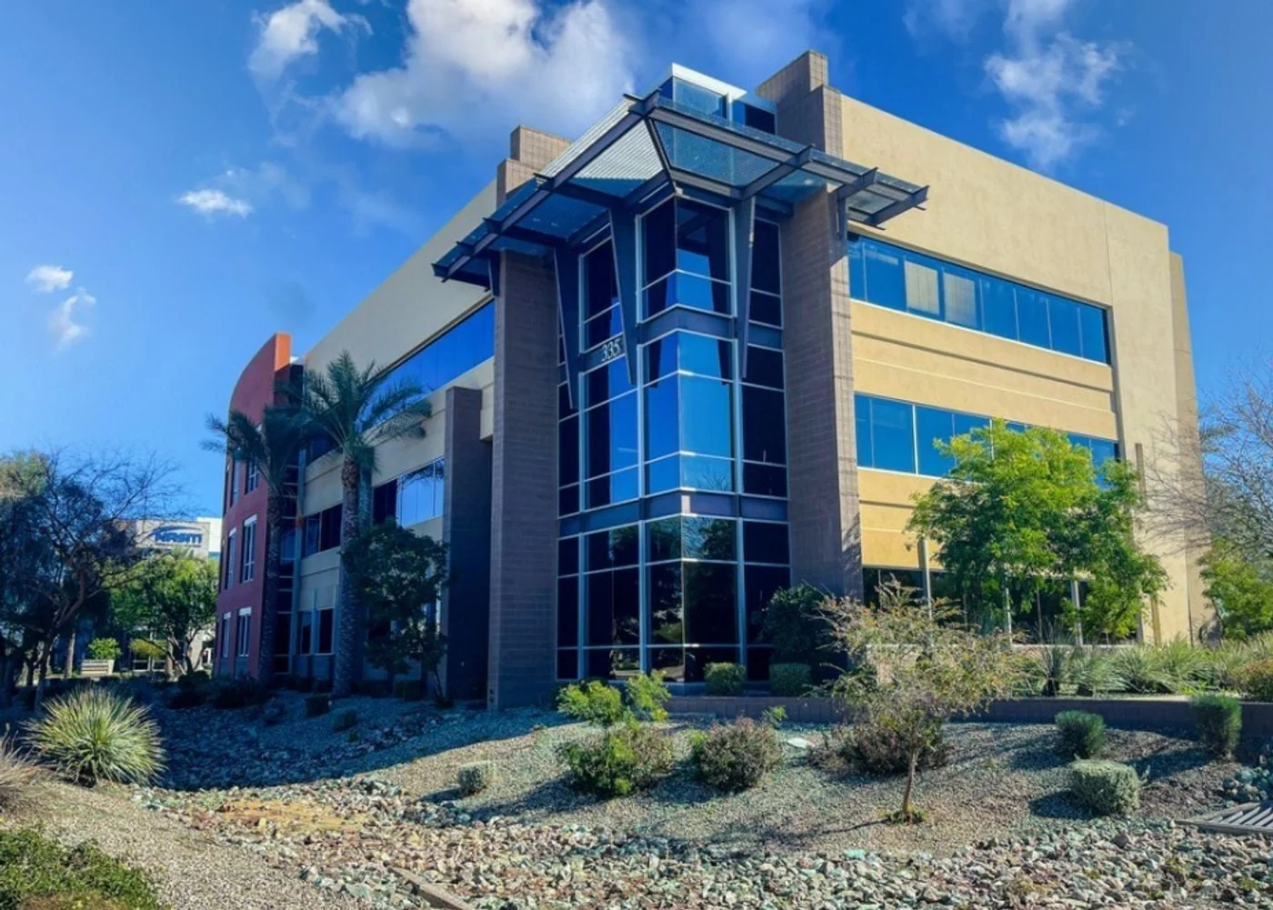 Photo 1 of 335 E Germann Rd, Gilbert, AZ 85297