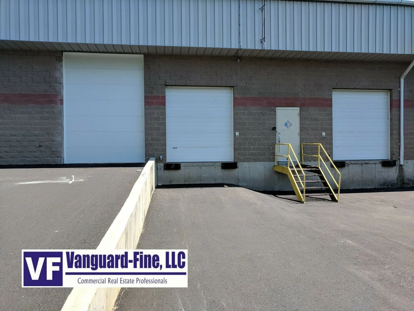 Photo 2 of 12 Petra Ln, Albany, NY 12205