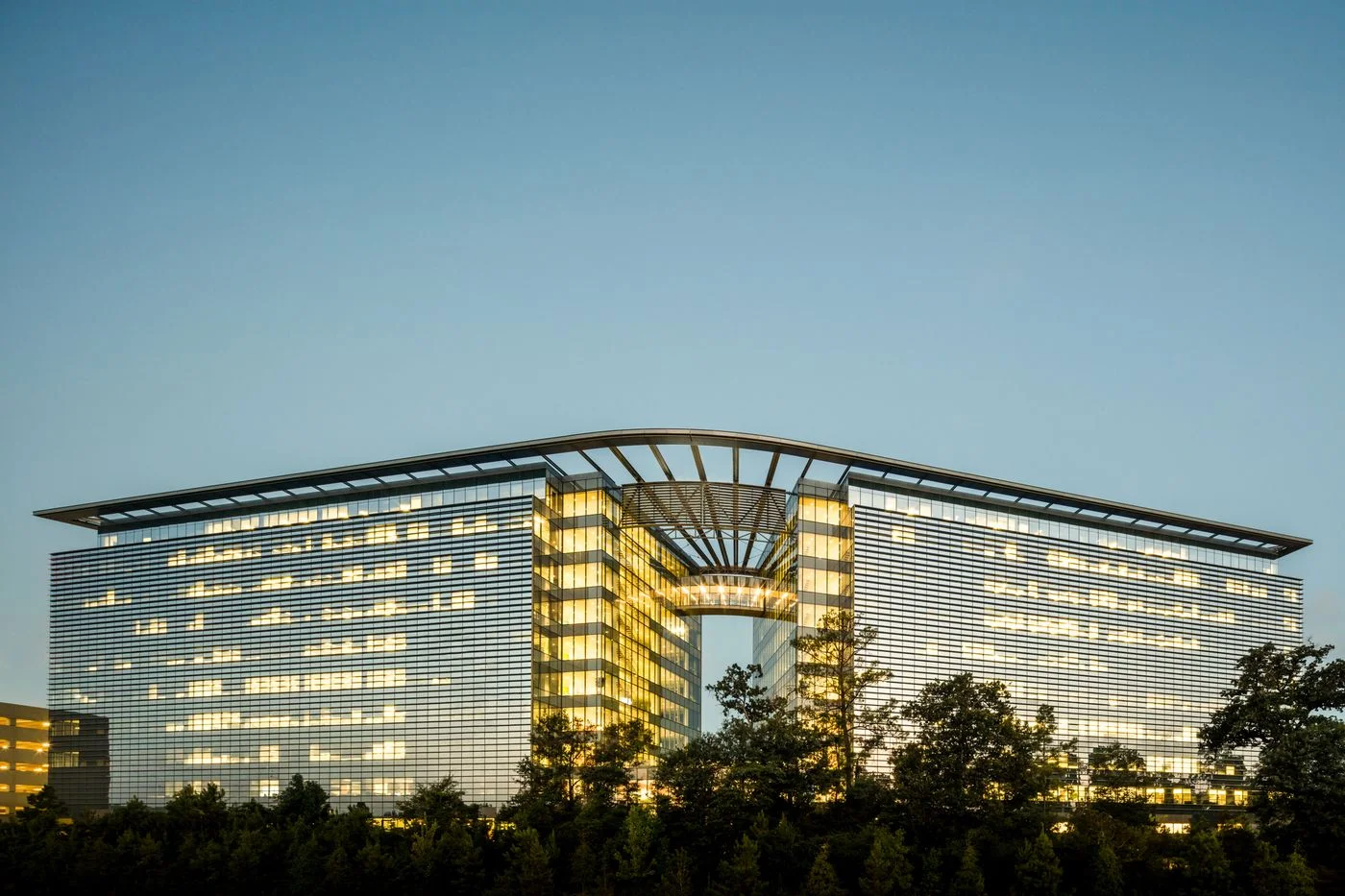 Photo 3 of 10000 Energy Dr, Spring, TX 77389