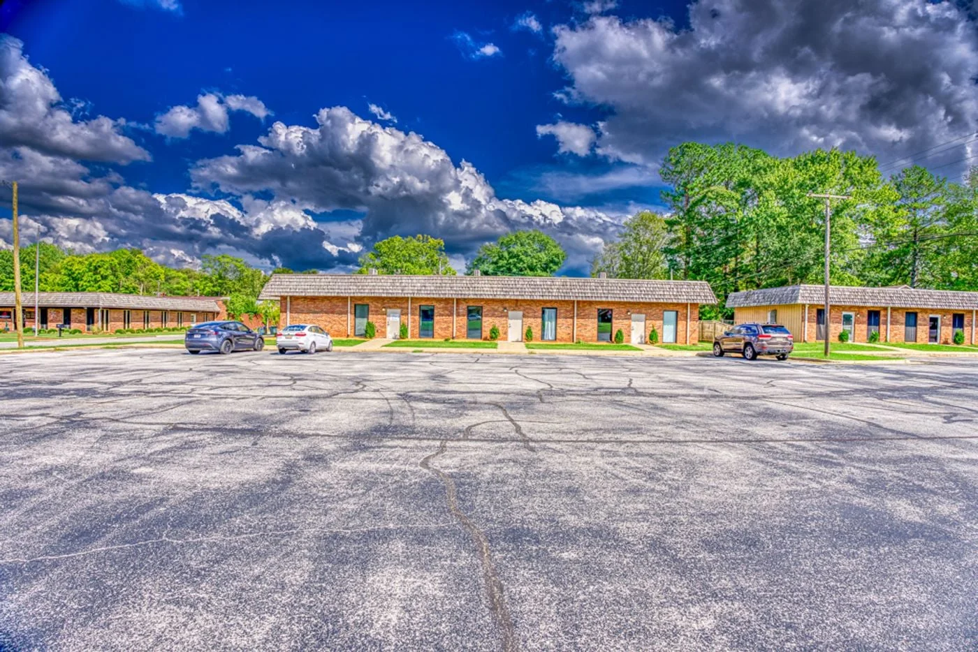 Photo 1 of 2222 Chisholm Rd, Florence, AL 35630