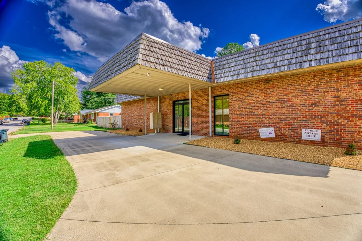 Photo 3 of 2222 Chisholm Rd, Florence, AL 35630