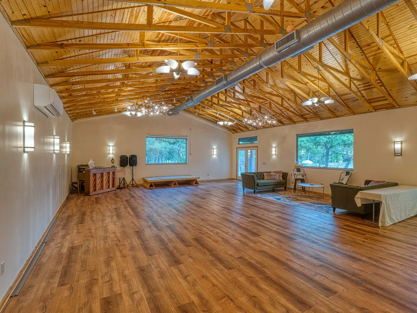 Photo-2 of 10202 Wommack Rd, Austin, TX 78748