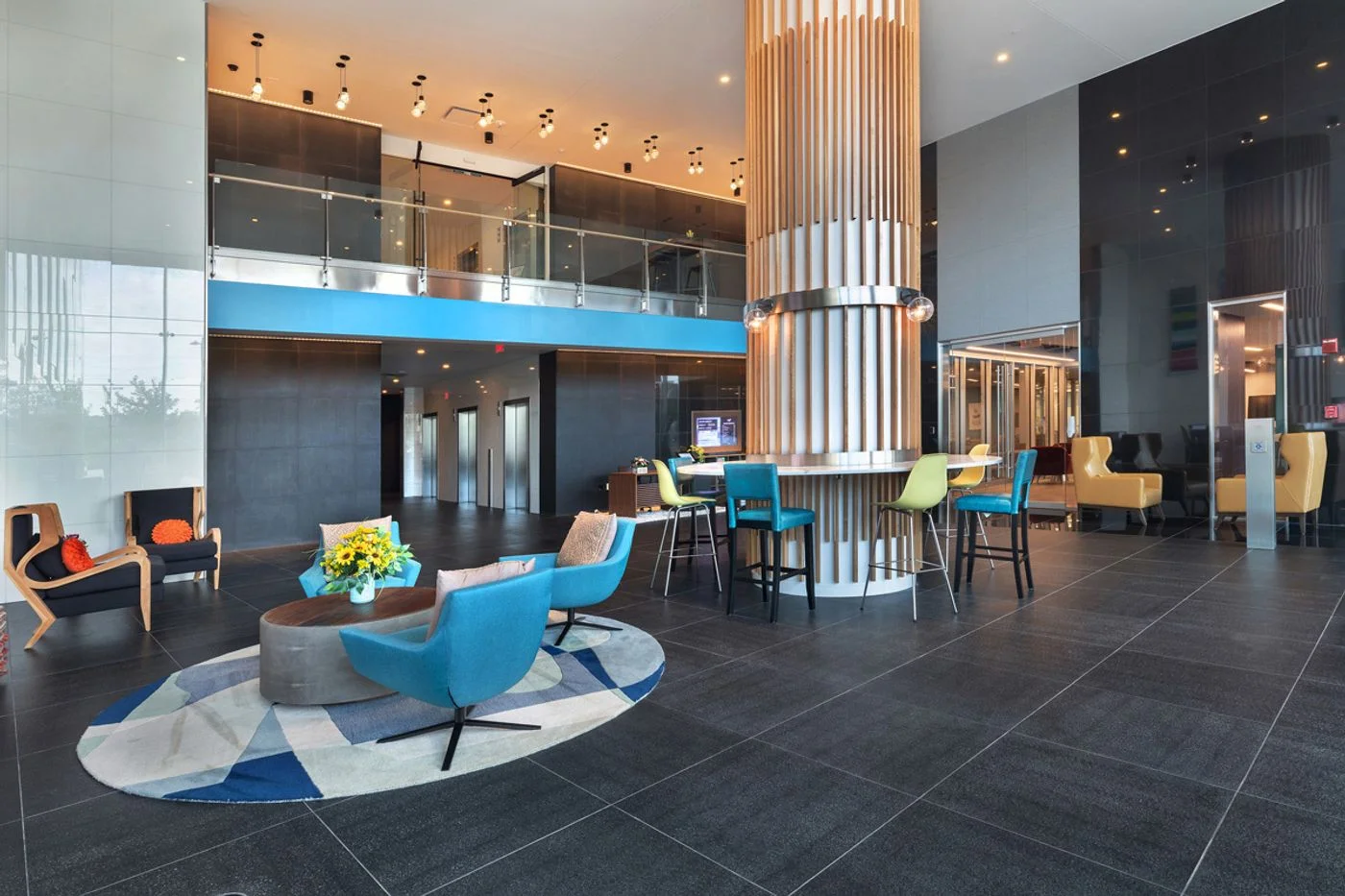 Photo 2 of 2461 Eisenhower Ave, Alexandria, VA 22331