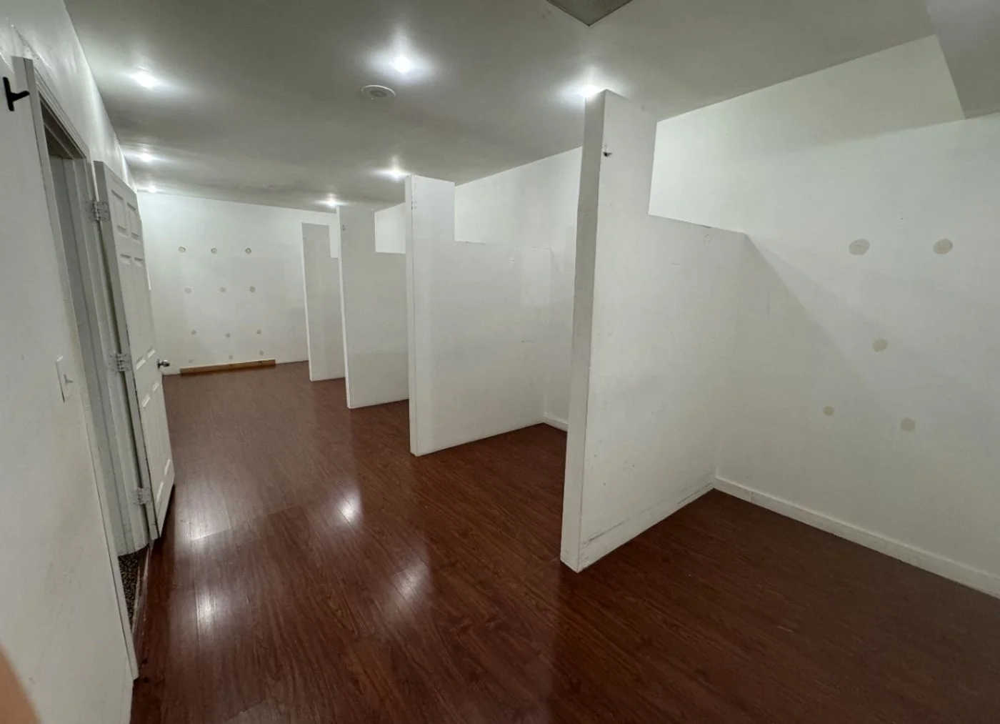 Photo-3 of 1910 Main St, Kansas City, MO 64108