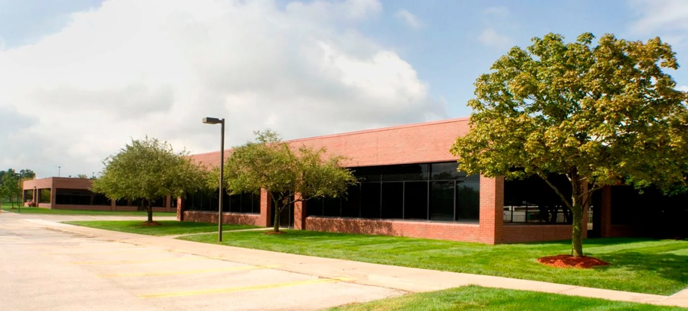 Photo 2 of 6905 Vista Dr, West Des Moines, IA 50266