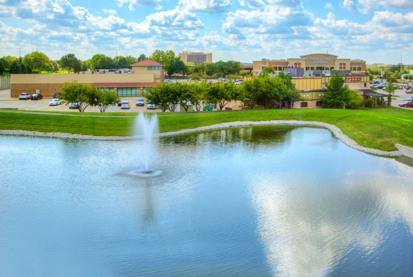 Photo 3 of 4546 Corporate Dr, West Des Moines, IA 50266