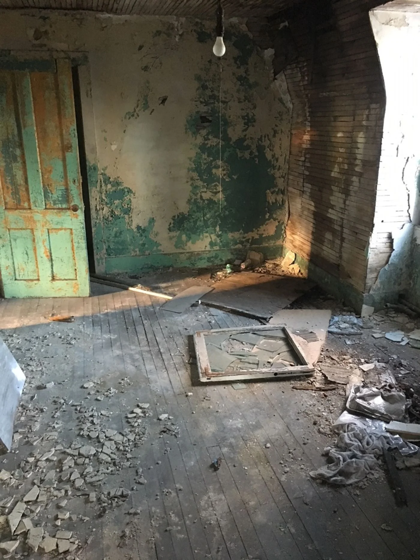 Photo 2 of 1334 Broadway Street, Buffalo, NY 14212