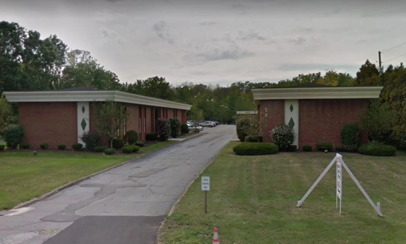 Photo 1 of 5811 S Park Ave, Hamburg, NY 14075