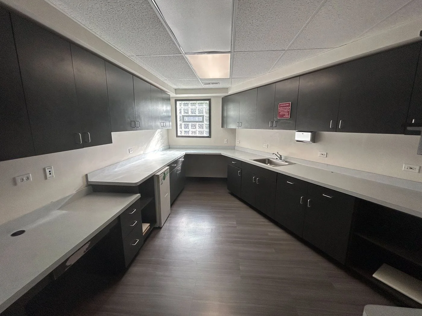 Photo 3 of 19 River Oaks Dr, Calumet City, IL 60409