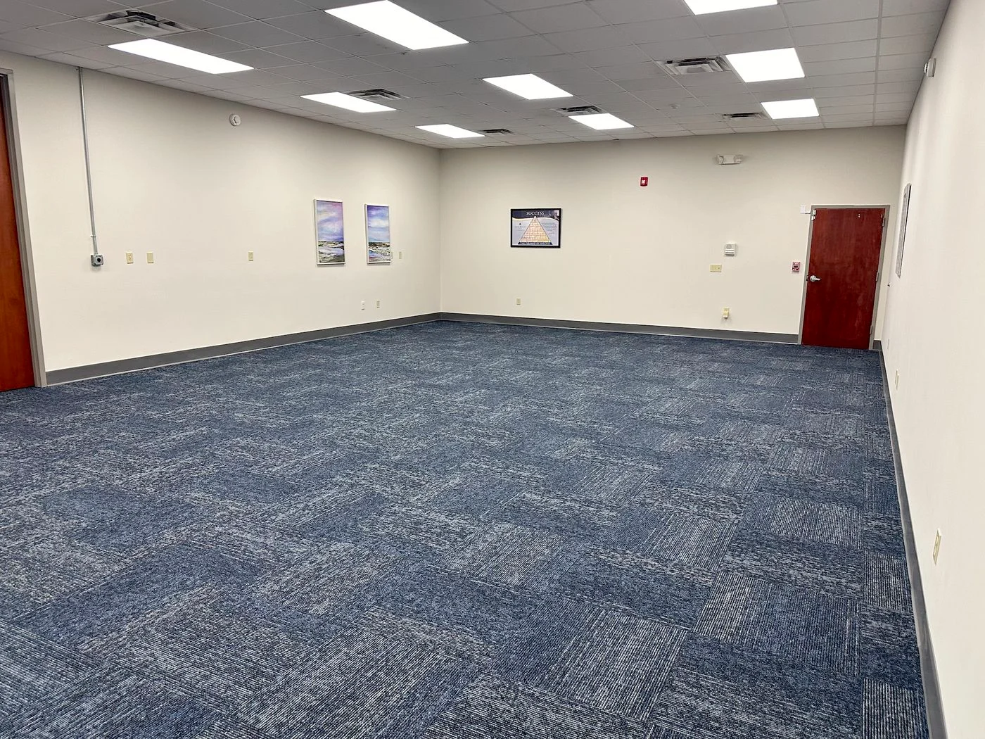 Photo 3 of 33 Park of Commerce Blvd, Savannah, GA 31405