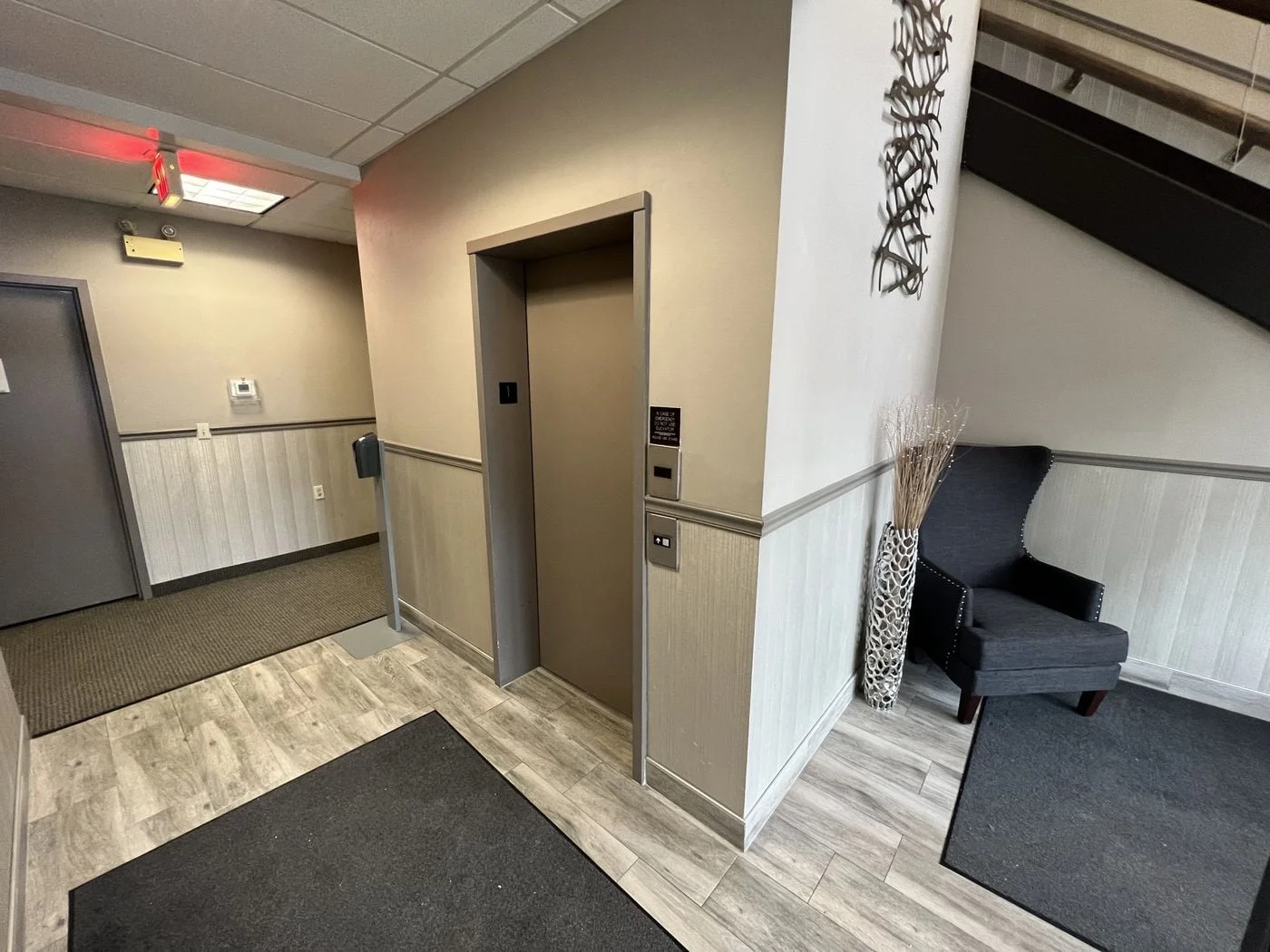 Photo 3 of 21 Old Main St, Fishkill, NY 12524