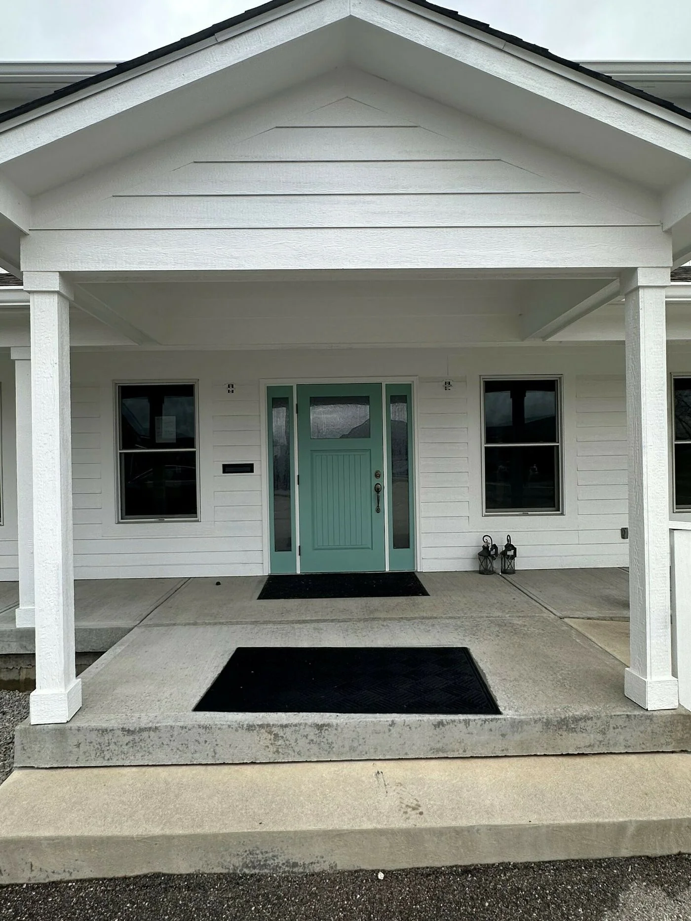 Photo-2 of 8131 Castleton Rd, Indianapolis, IN 46250
