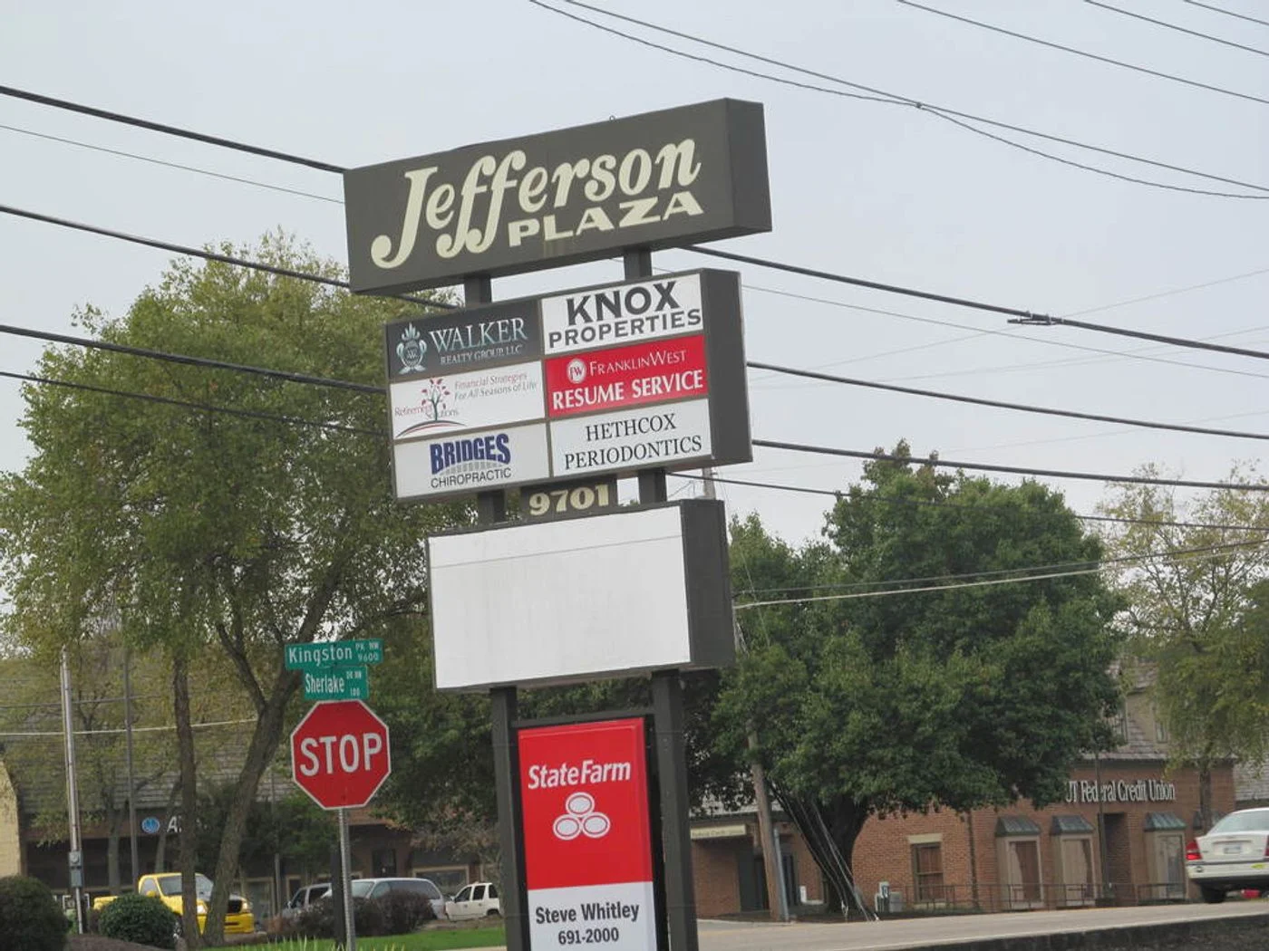 Photo 2 of 101 Sherlake Ln, Knoxville, TN 37922