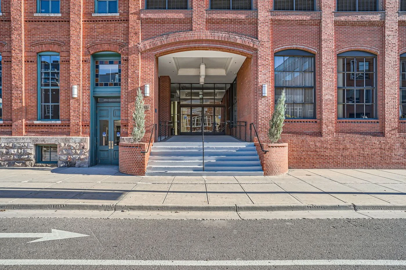 Photo 3 of 1860 Blake St, Denver, CO 80202